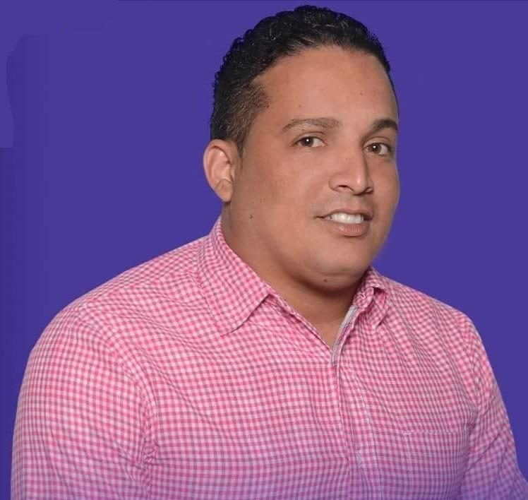 Ronarld Jose Ventura Concejal por el Partido de la Liberación Dominicana (PLD). y Presidente del concejo de Regidores.
