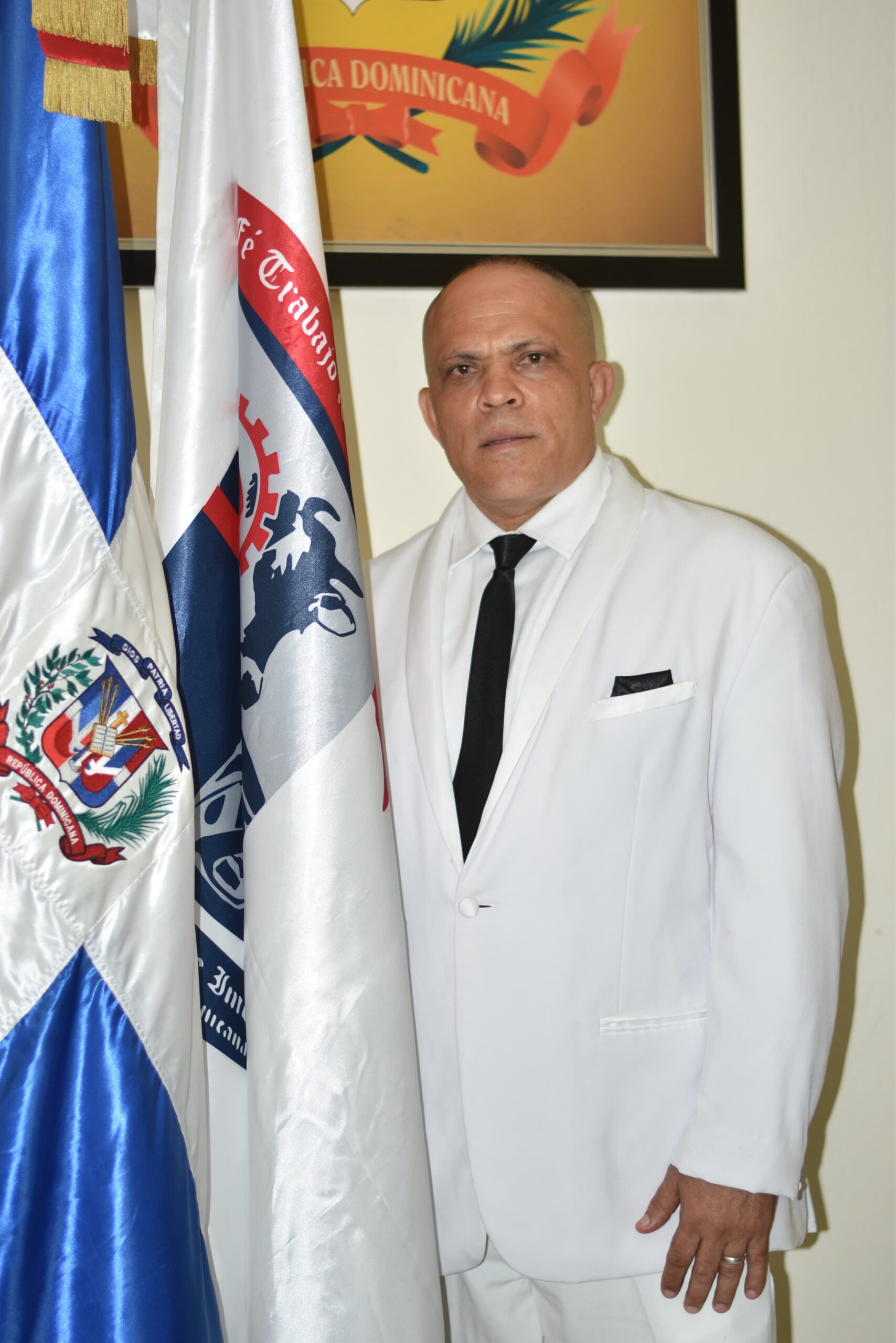 José Adonis De La Cruz Concejal por el Partido de la Liberación Dominicana (PLD).