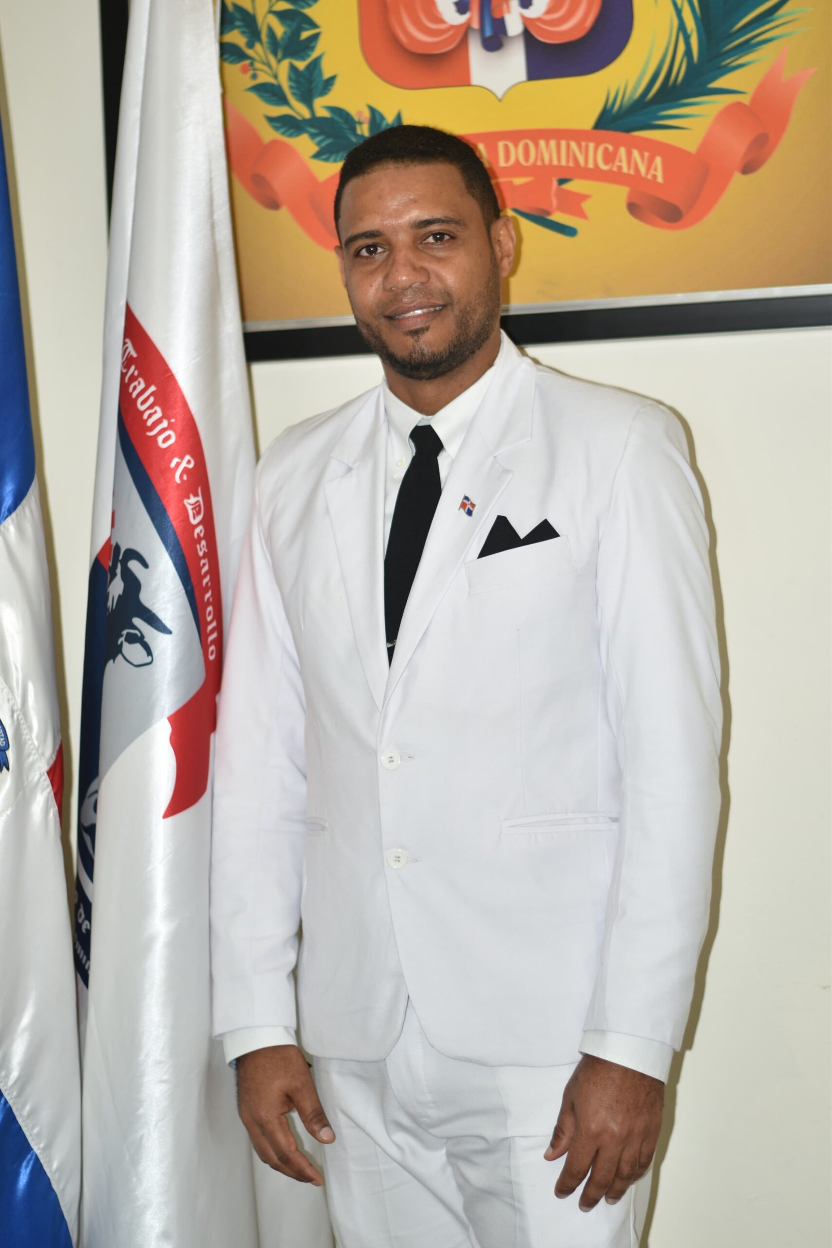 Youlin Cruz  Concejal por el Partido Fuerza Del Pueblo (FP).