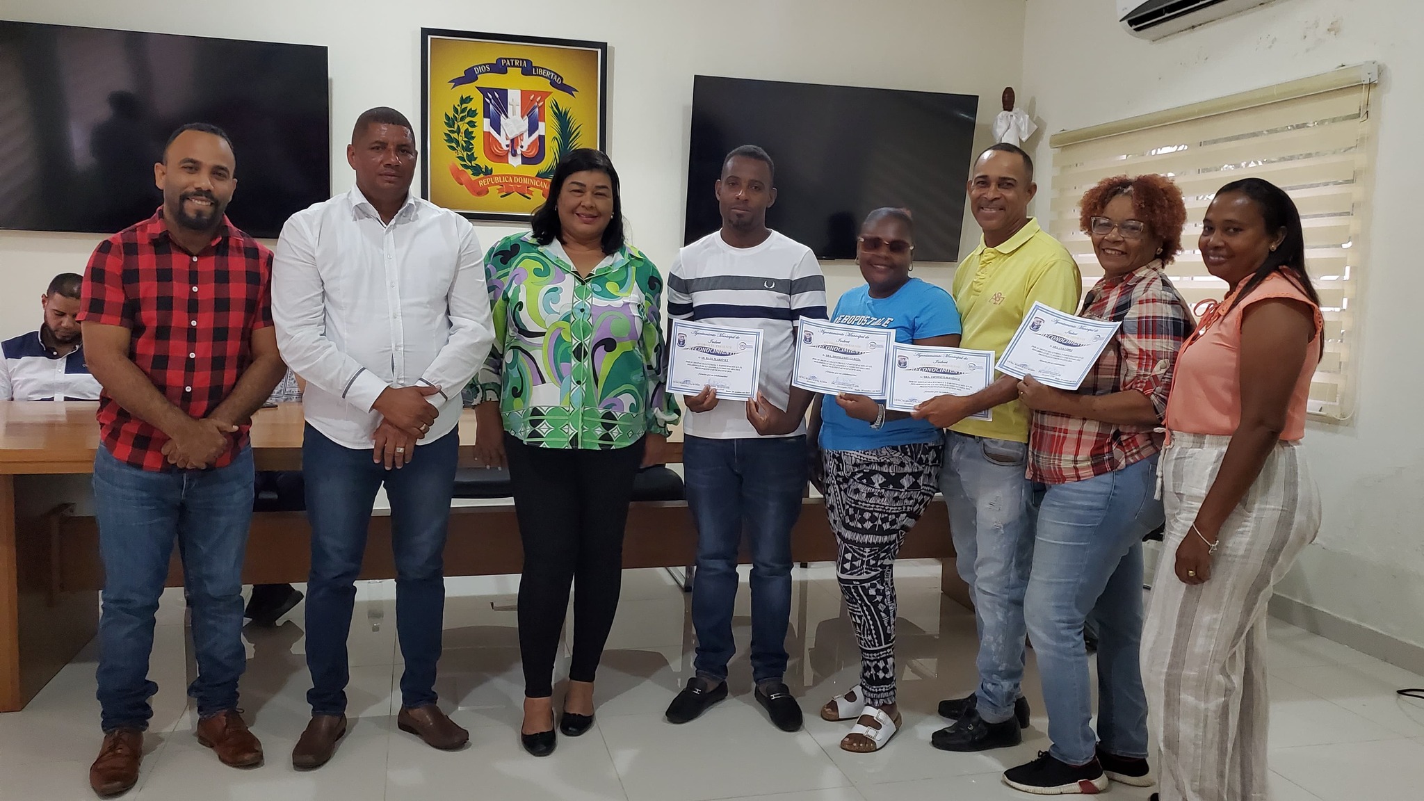 En el día de ayer realizamos una asamblea del presupuesto participativo, con la finalidad de llevar a cabo el Cabildo abierto.